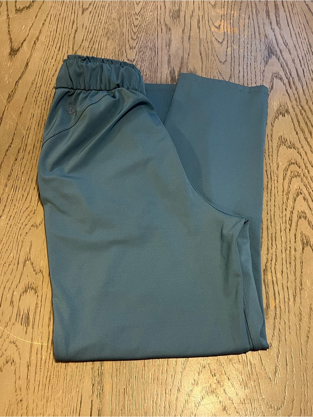 lululemon athletica Keep Moving Pant - Picture 2 of 6